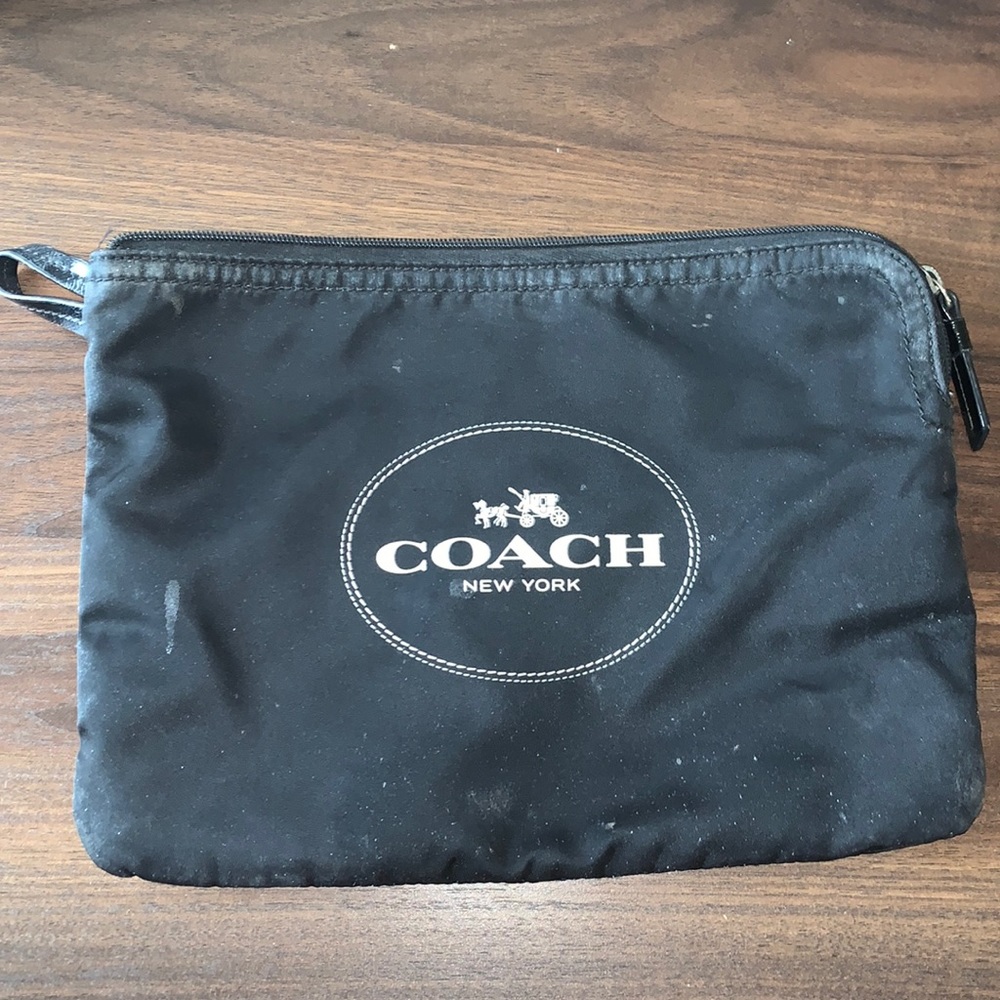 ✨Coach Cosmetic Bag✨